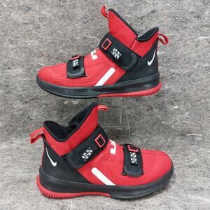 Nike LeBron Soldier 13 SFG Sneakers Men's Size 13 University Red AR4225-600